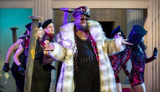 Gundsolide Passionsgeschichte (Foto: M. Kneise/Theater Nordhausen)