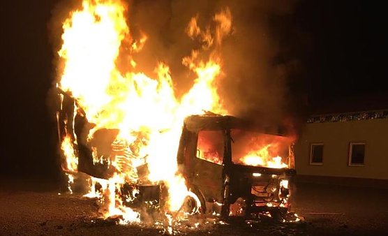 Brandanschlag (Foto: privat) Brandanschlag (Foto: privat)