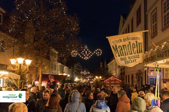 Weihnachtsmarkt (Foto: Touristinfo)