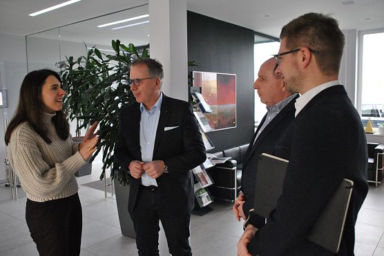 Staatssekret&auml;rin zu Besuch (Foto: leitec)