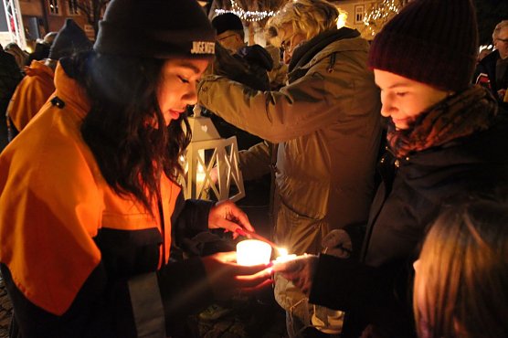 Friedenslicht (Foto: Feuerwehr Heiligenstadt) Friedenslicht (Foto: Feuerwehr Heiligenstadt)