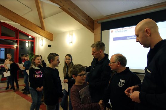 Nachwuchs geehrt (Foto: Franz Bierschenk)