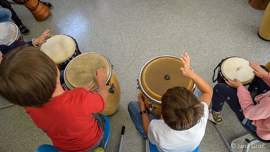 Neuer Lehrgang Elementare Musikpraxis (EMP) 2020 (Foto: Jana Groß) Neuer Lehrgang Elementare Musikpraxis (EMP) 2020 (Foto: Jana Groß)