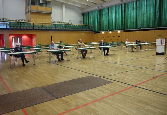 Zuschauer bei der Stadtratssitzung (Foto: Ilka K&uuml;hn)