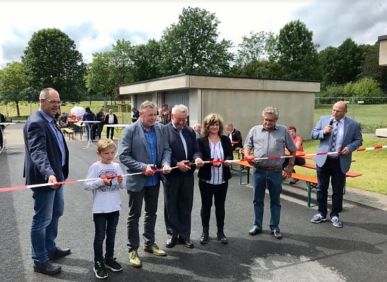 Offizielle Übergabe der städtischen Garagen (Foto: René Weißbach) Offizielle Übergabe der städtischen Garagen (Foto: René Weißbach)