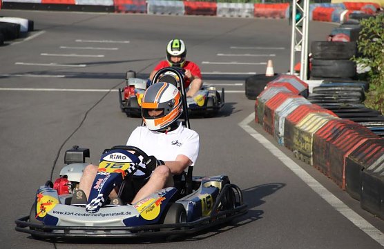 Go-Kart Rennen (Foto: Jörg Hübsch) Go-Kart Rennen (Foto: Jörg Hübsch)