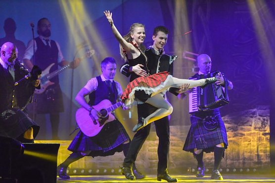Fans des irischen Tanzspektakels m&uuml;ssen sich in der Leinefelder Obereichsfeldhalle bis zum kommenden Jahr gedulden. (Foto: Tobias Tschapka)