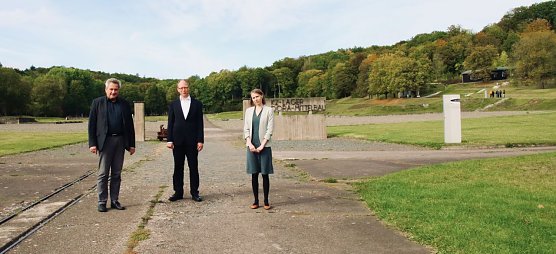 Neues Dreiergespann: (v.l.) Prof. Dr. Jens-Christian Wagner, Dr. Karsten Uhl, M.A. Anett Dremel (Foto: agl)