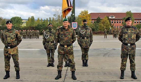 Kommandeurswechsel beim Panzerbataillon 393 "Th&uuml;ringer L&ouml;we" in der Kyffh&auml;user Kaserne Bad Frankenhausen statt.... (Foto: Karl-Heinz Herrmann)