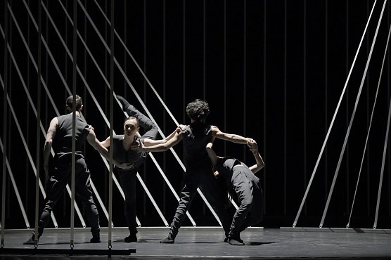 Compagnie Ballett Trier, "Rituale" (Foto: Bettina Stöß) Compagnie Ballett Trier, "Rituale" (Foto: Bettina Stöß)