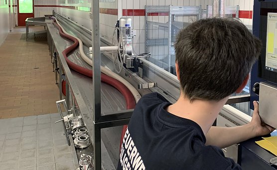 Die neue Schlauchanlage ist in Betrieb genommen (Foto: Feuerwehr Heiligenstadt) Die neue Schlauchanlage ist in Betrieb genommen (Foto: Feuerwehr Heiligenstadt)