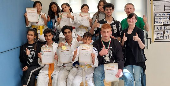 Erfolgreiche Leinefelder Ju-Jitsu-K&auml;mpfer (Foto: G.Eckardt)