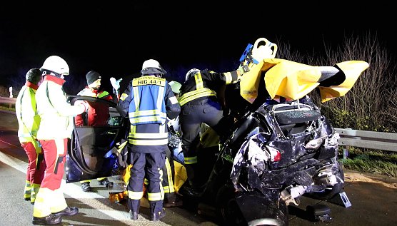 Unfall auf der A38 (Foto: Feuerwehr Heiligenstadt)