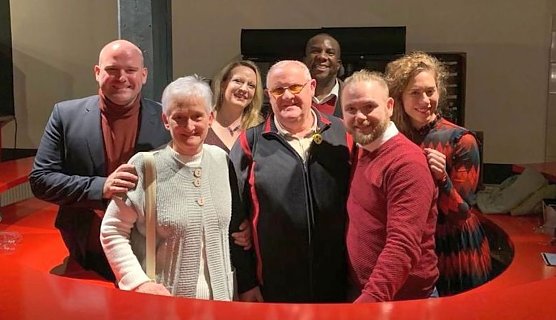 Foto nach dem Weihnachtskonzert der Fellas im Stocksen in Sondershausen (Foto: Thomas Leipold) Foto nach dem Weihnachtskonzert der Fellas im Stocksen in Sondershausen (Foto: Thomas Leipold)