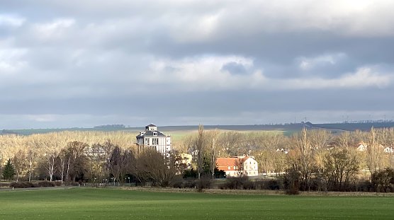 Das milde, windige und regnerische Wetter hält auch über den Jahreswechsel an (Foto: oas) Das milde, windige und regnerische Wetter hält auch über den Jahreswechsel an (Foto: oas)