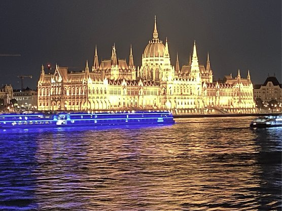 Parlamentsgeb&auml;ude Budapest, (Foto: Wolfgang Lehmann)