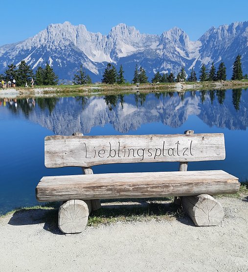 Sch&ouml;ne Sitzgelegenheit zum verweilen am Astbergsee (Foto: Christian K&ouml;hler)