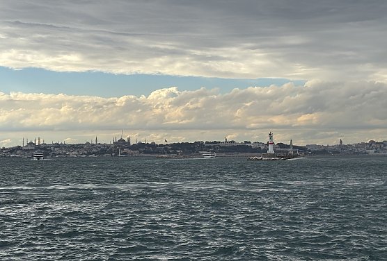 Weiterhin feucht und freundlich (Foto: oas)