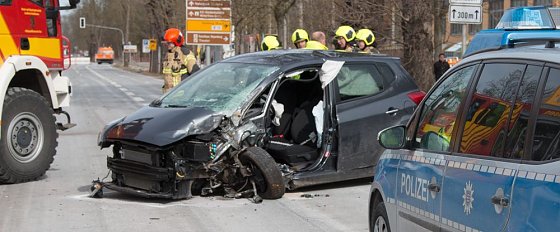 Bild: T&ouml;dlicher Unfall in Nordh&auml;user Parkallee