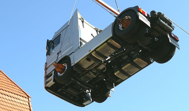 Bild: Fliegender Brummi