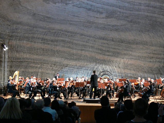 Bild: Das Loh-Orchester im Erlebnisbergwerk