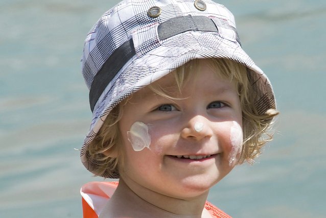 Bild: Sonnencremes f&uuml;r Kinder getestet