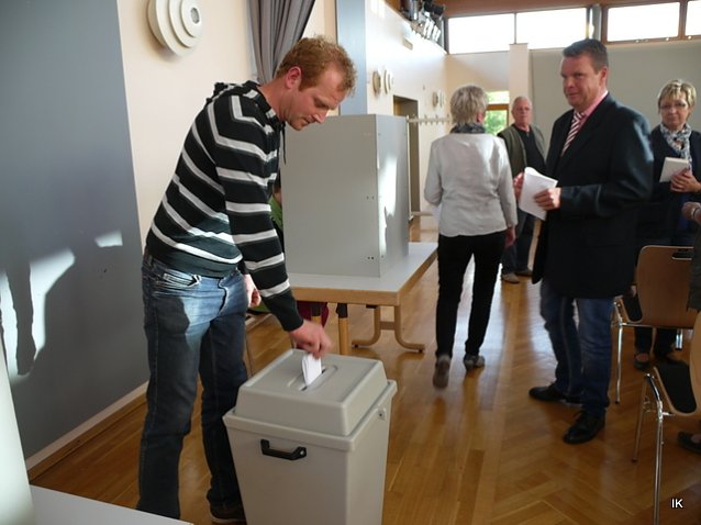 Bild: Wahl in Breitenholz