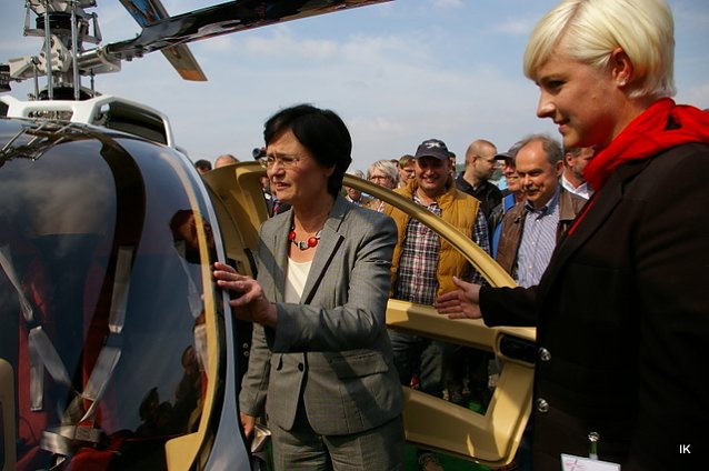 Bild: Am Hubschrauber