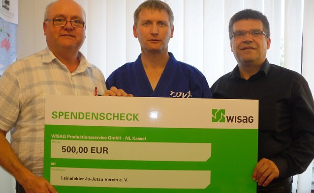 Bild: Scheck f&uuml;r Ju-Jutsu