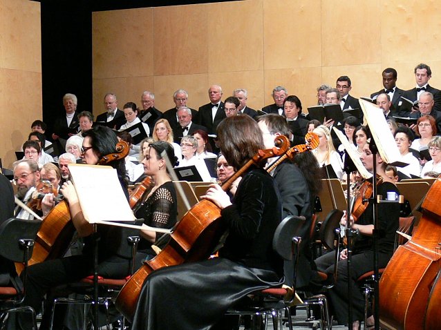 Bild: Beethovens Neunte erklingt traditionell zum Jahresabschluss am Nordh&auml;user Theater
