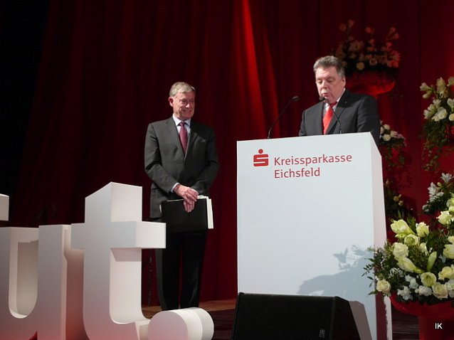 Bild: Begr&uuml;&szlig;ung 