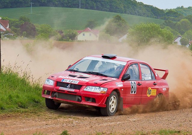 Bild: Sieger 2014: Jaakko Keskinen und Jukka Pollari auf Mitsubishi Evo. 