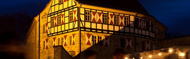 Bild: Burgweihnacht