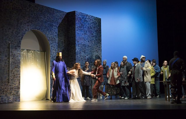 Bild: Den ersten Podcast gibt es auf der Theater-Homepage zur Oper Nabucco