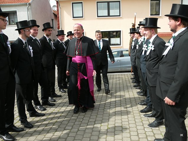 Bild: Mit Kirmesburschen