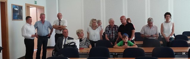 Bild: Warten auf das Ergebnis