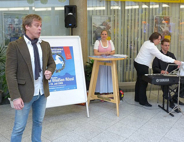 Bild: Vorstellung der Hauptdarsteller