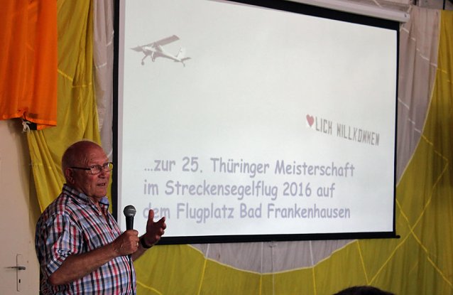 Bild: Segelflieger am Himmel Nordth&uuml;ringens