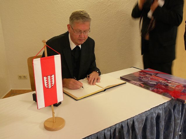 Bild: Goldenes Buch