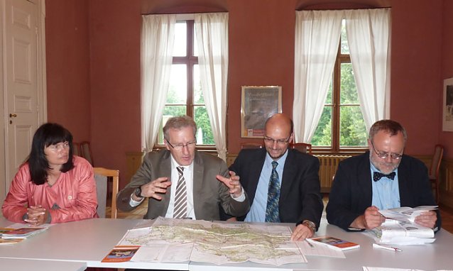 Bild: Neu&eacute; Karte Burgen und Schl&ouml;sser Th&uuml;ringens