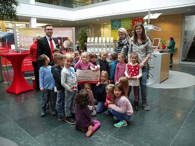 Bild: Spende f&uuml;r Kindergarten