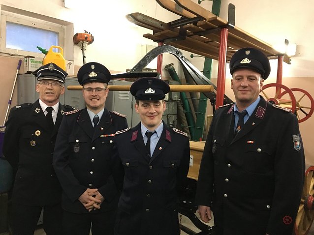 Bild: Besuch bei der Feuerwehr