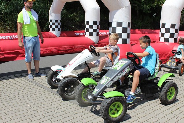 Bild: Inklusion auf R&auml;dern