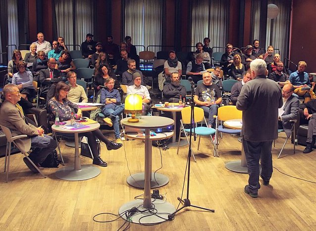 Bild: Konferenz Our House