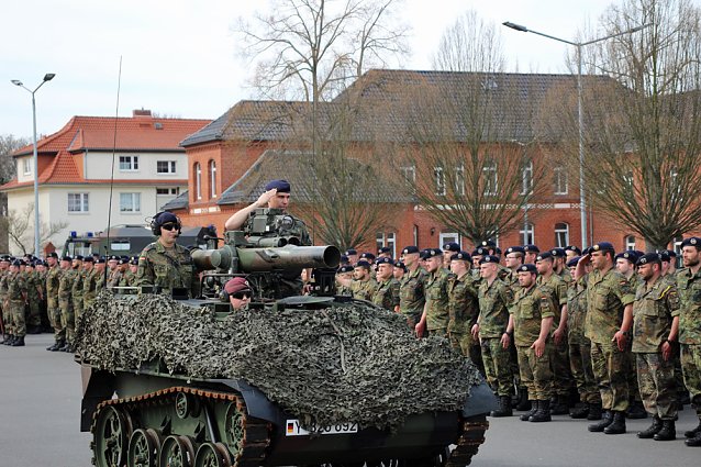 Bild: Kommandeurswechsel am Bundeswehrstandort Sondershausen