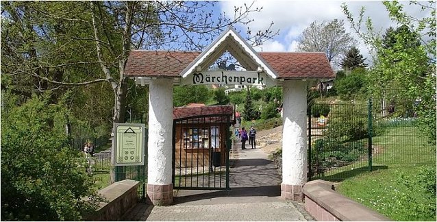 Bild: M&auml;rchenpark Eingang