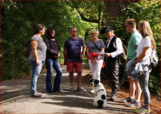 Bild: Warten-Wanderung