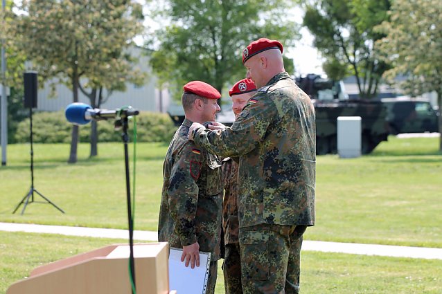 Bild: Soldaten aus vier Standorten