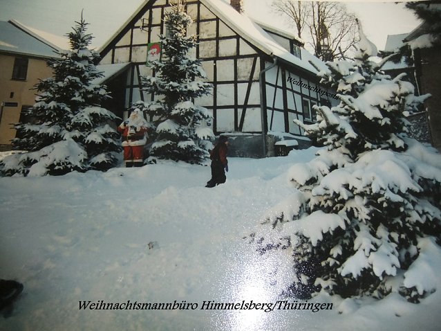 Bild: Offene T&uuml;r beim Weihnachtsmann
