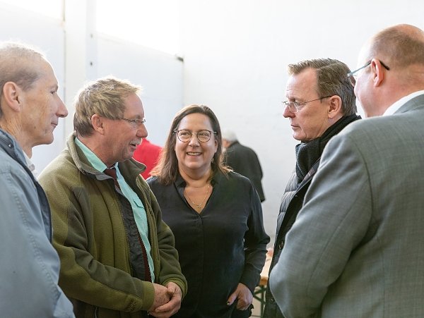 Bild: Im Gespr&auml;ch mit dem Ministerpr&auml;sidenten